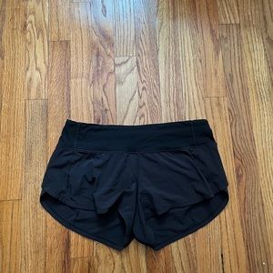 black lulu speed up shorts